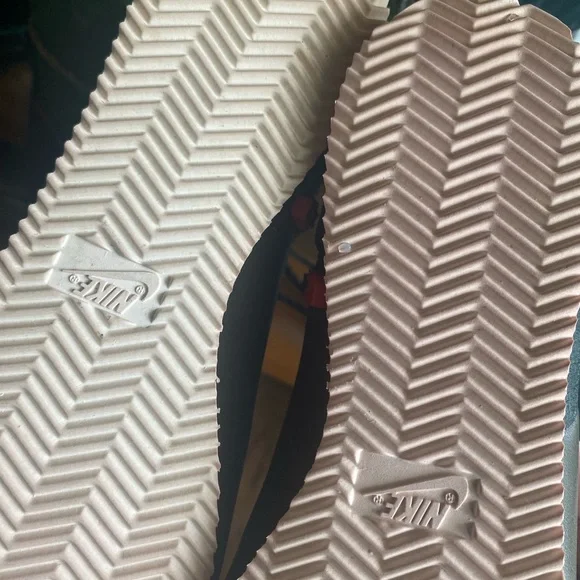 Nike NSW Sunburst Green Leather Winter Sneaker Boots Womens - Picture 6 of 10